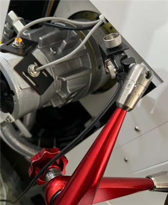 КМбаланцер ИИ+ анализатор вибрација и динамички балансер су помогли Хефеи Тиа...